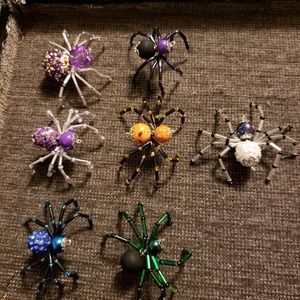 Custom spiders